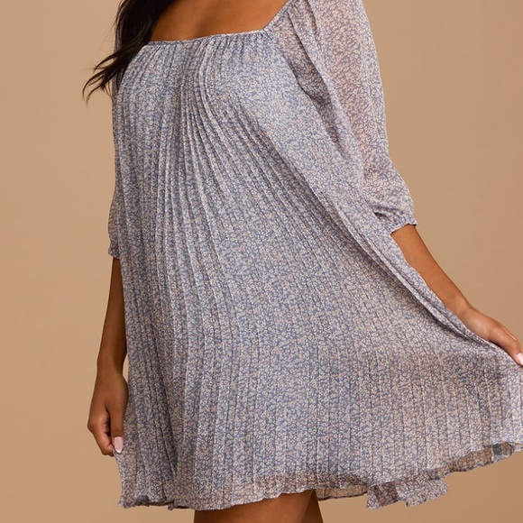 Lulus Blue Floral Pleated Dress - Picture 5 of 8